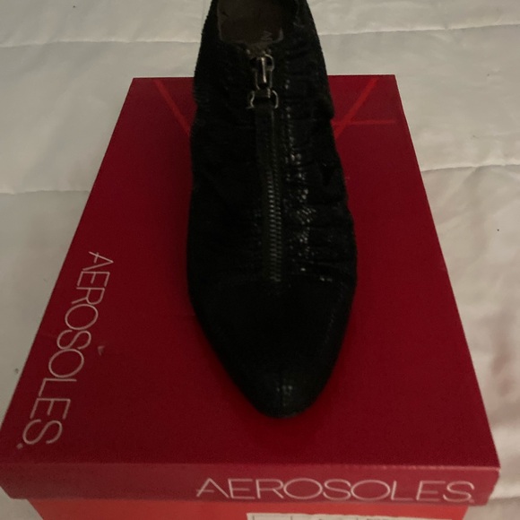 Aerosoles Fortunate Black Snake Pre-loved Boots - Picture 3 of 4